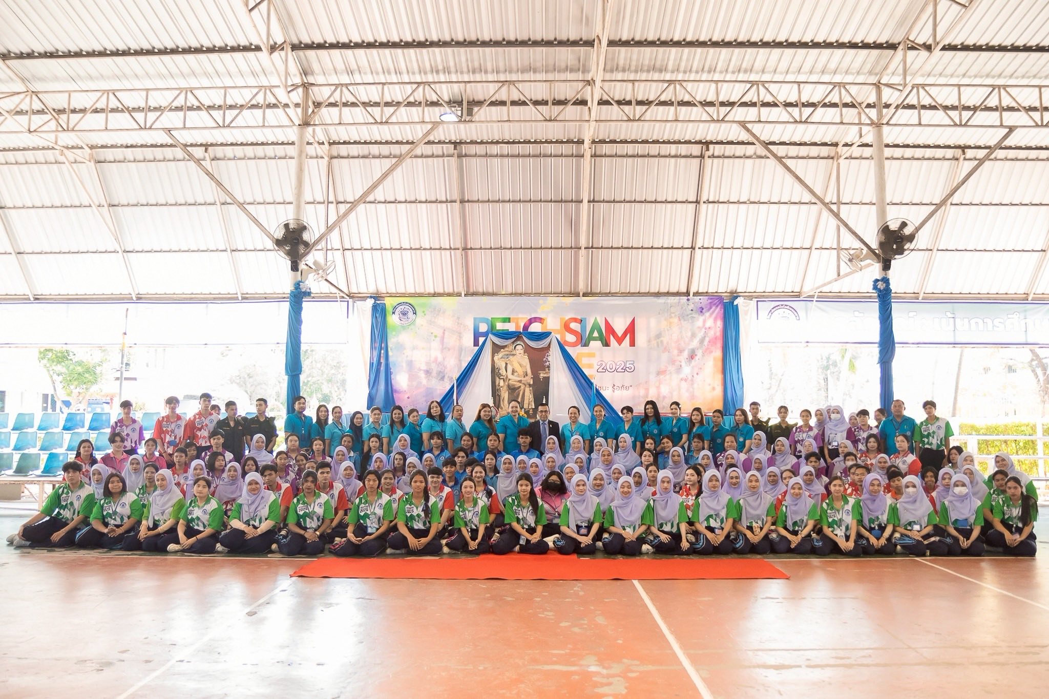 วันเฉลิมพระชนมพรรษา สมเด็จพระนางเจ้าสิริกิติ์ พระบรมราชินีนาถ พระบรมราชชนนีพันปีหลวง